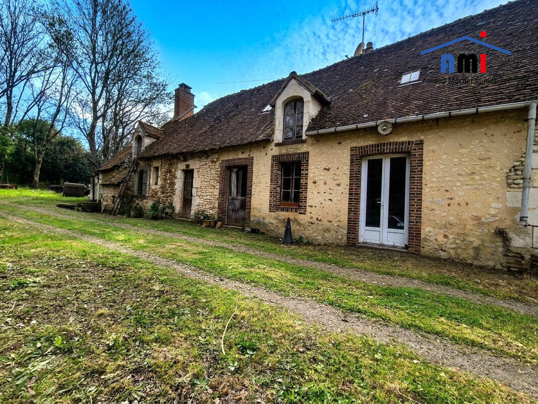 Maison à MOUTIERS-AU-PERCHE