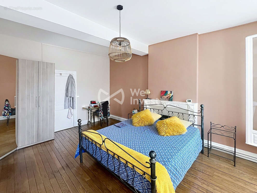 Maison 305 m² à Bourges  - photo 6