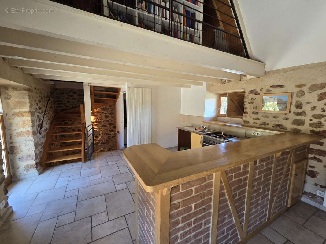 Charmante maison en pierre à vendre - photo 4