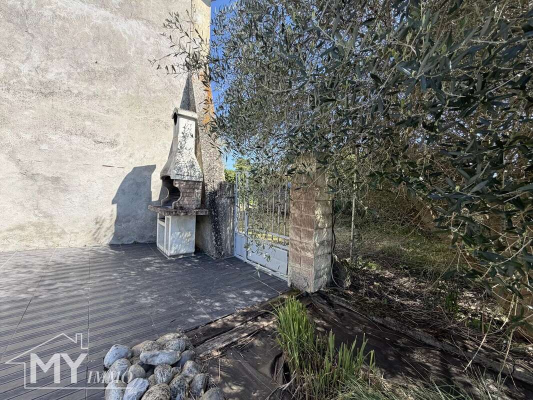 Maison à SAINT-ANTOINE-DE-BREUILH