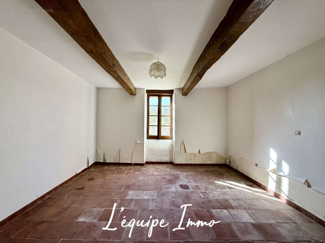 Maison à SAINT-LYS