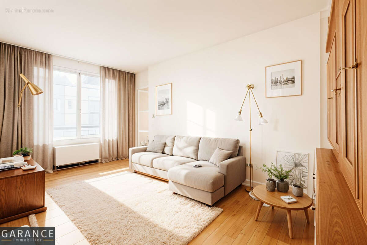 Appartement à PARIS-14E