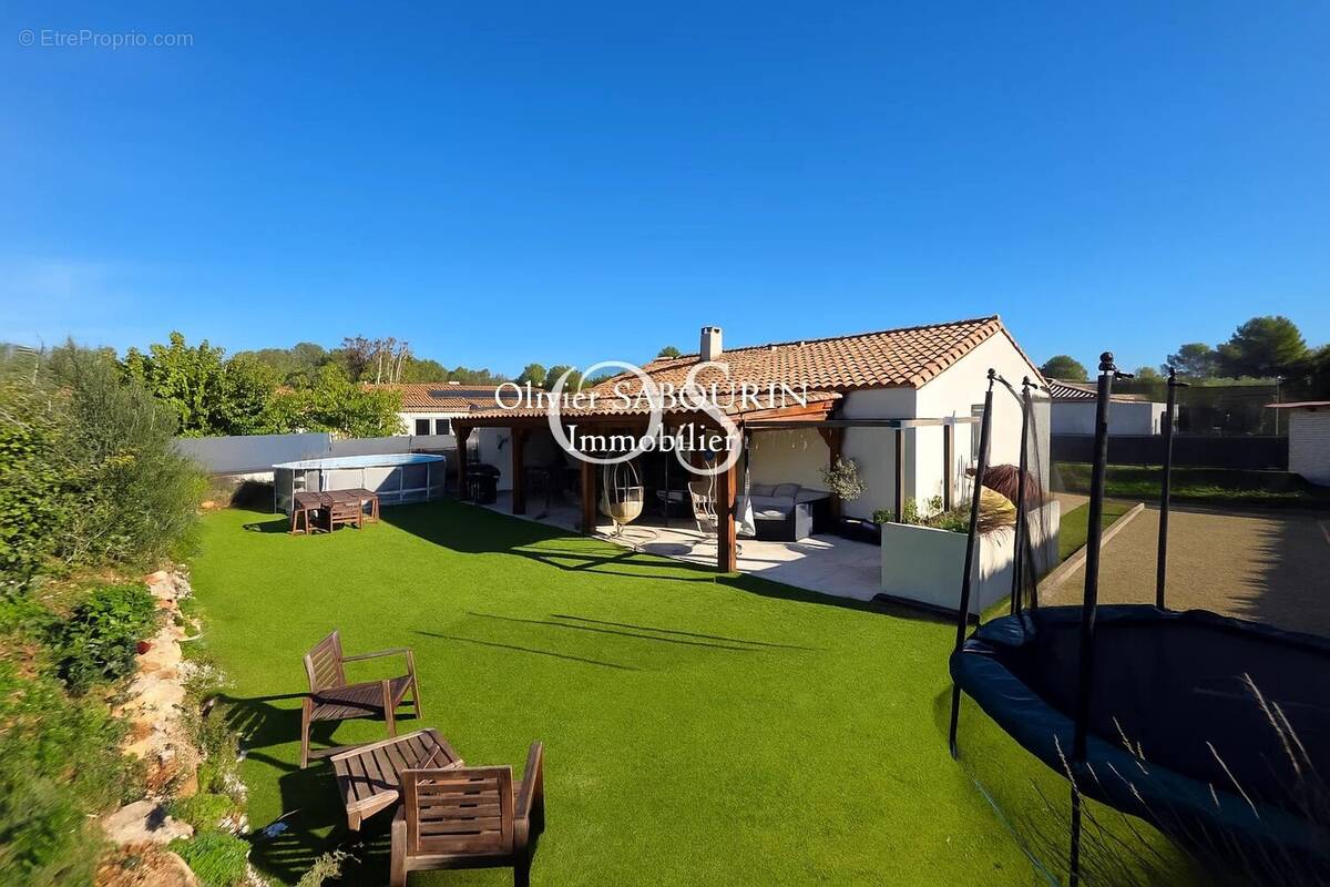 Appartement à TRANS-EN-PROVENCE