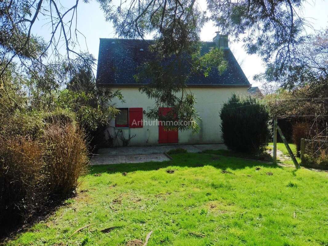 Maison à SAINT-CARNE