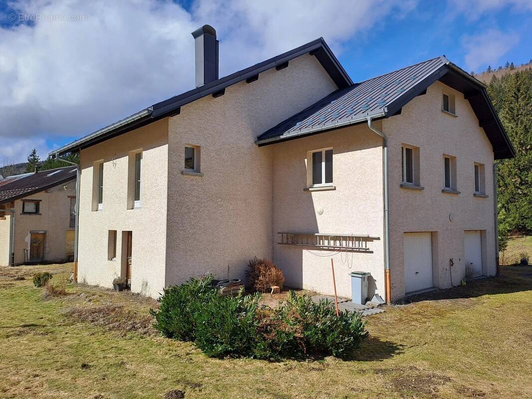 Maison à MIJOUX