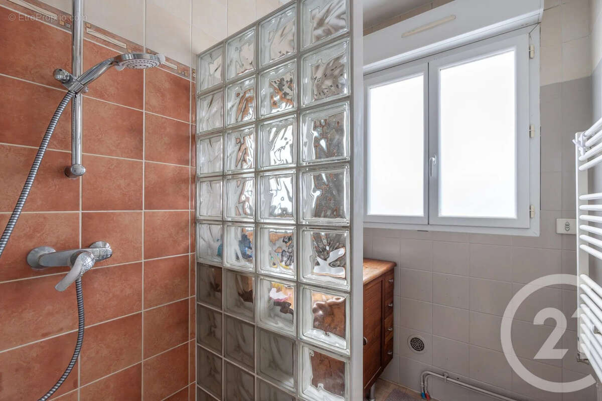 Maison à CHAMPIGNY-SUR-MARNE