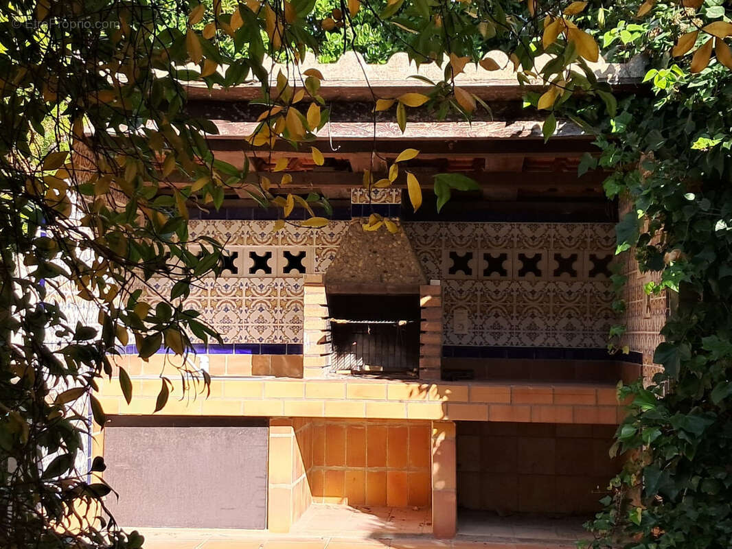 Maison à ESPONDEILHAN