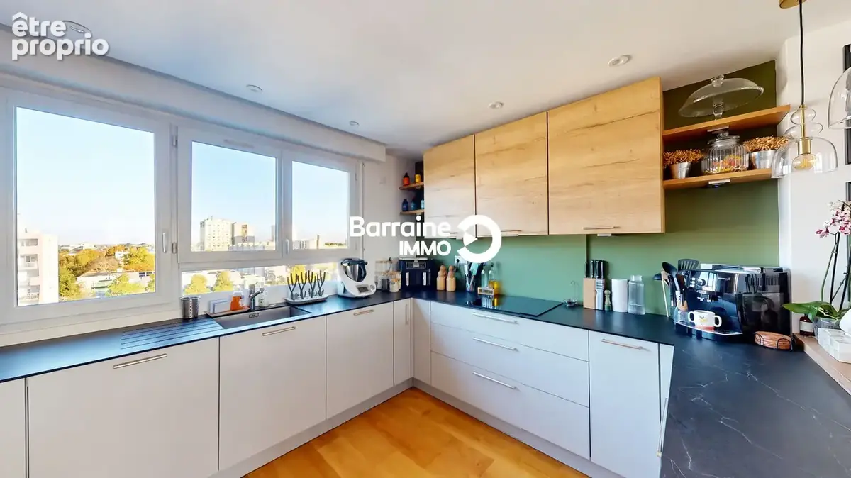 Lorient sud - appartement t4 renove avec balcon et vue degagee - photo 6
