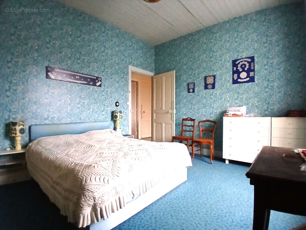 Maison à LONS-LE-SAUNIER