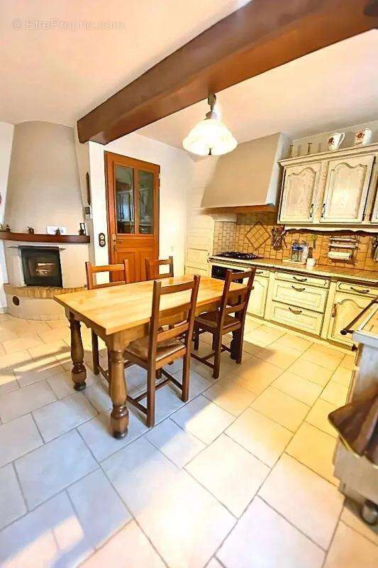 Maison à VILLEBLEVIN