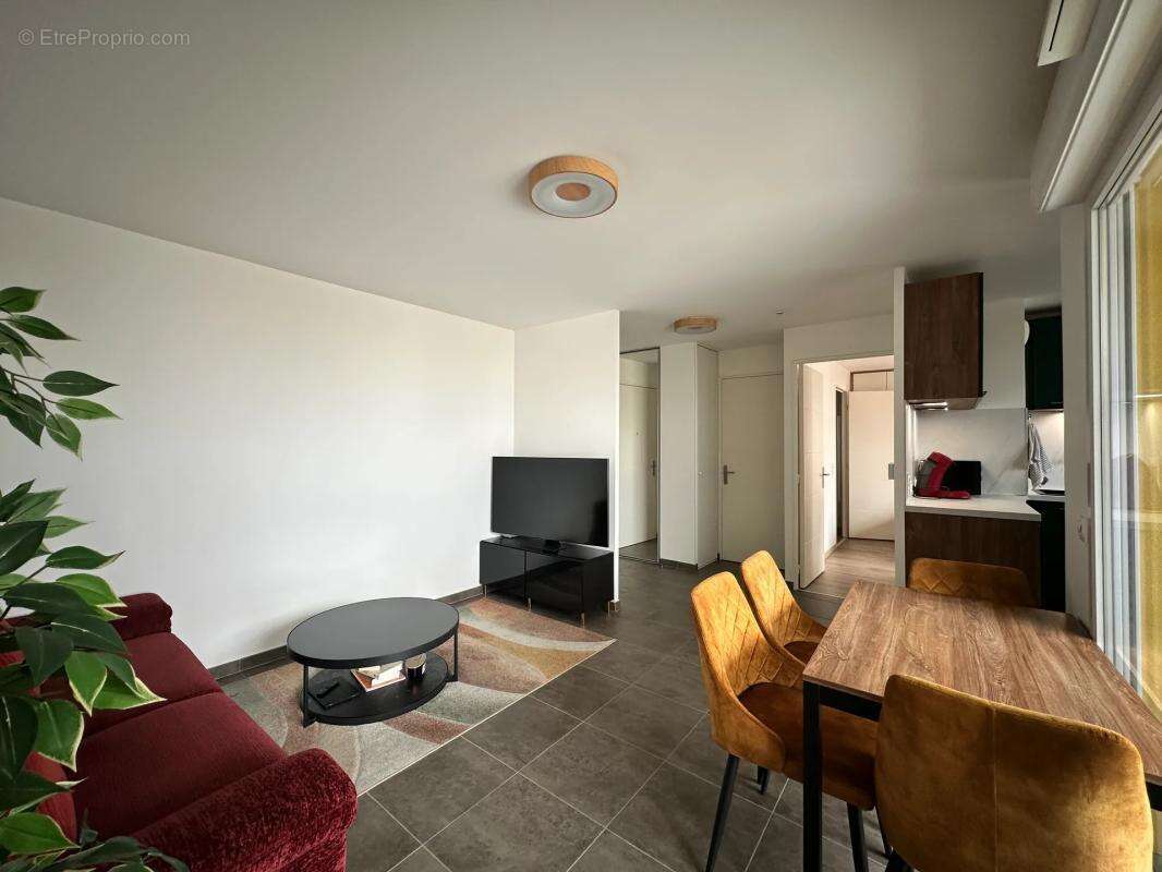 Appartement à VENISSIEUX