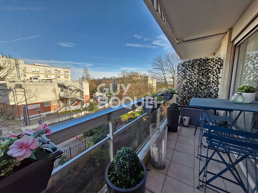 Appartement à NOGENT-SUR-MARNE