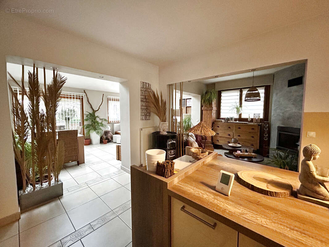 Maison à COURRIERES