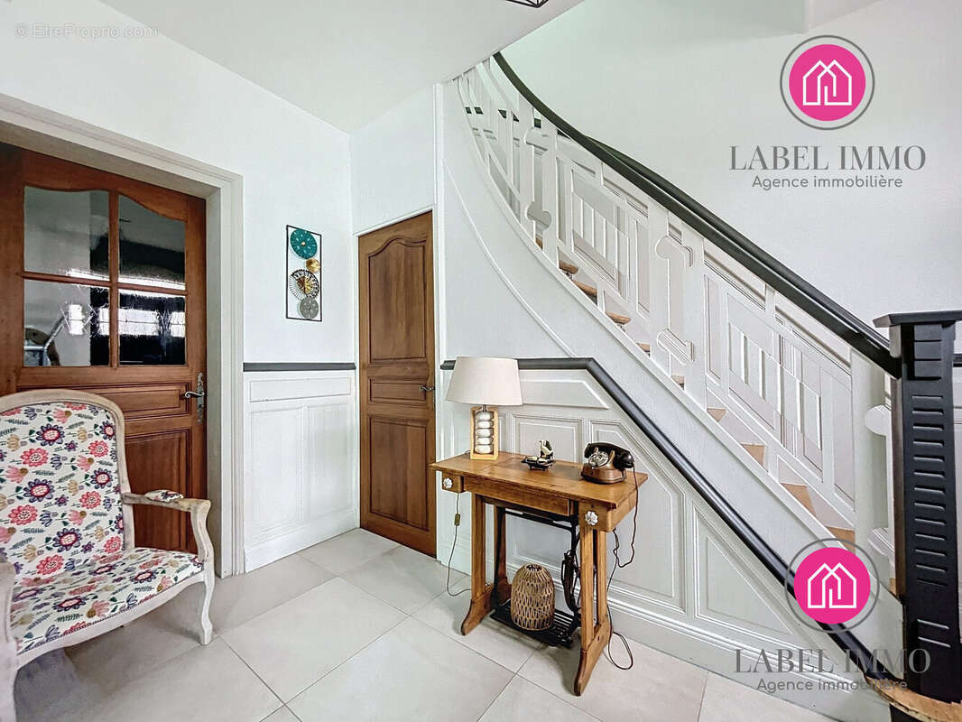 Maison à VIEUX-CONDE