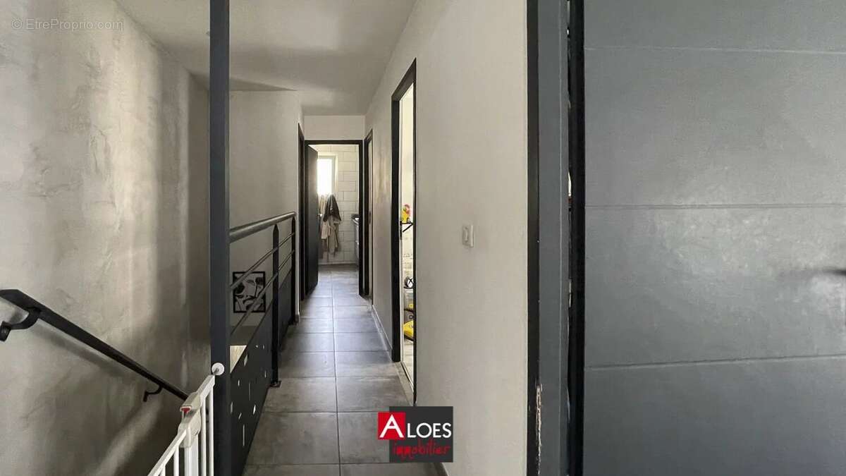 Maison Aigues-Mortes 4 pièces avec garage - photo 3