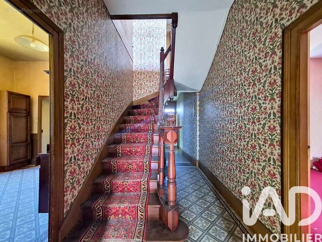 Maison 209 m² à Montbeugny  - photo 9