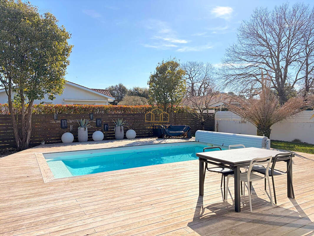 Maison à GUJAN-MESTRAS