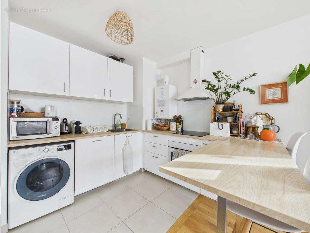 Appartement à ASNIERES-SUR-SEINE