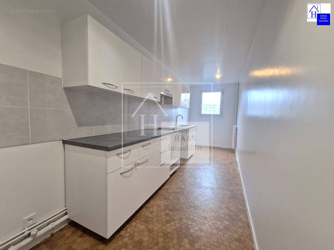 Cuisine - Appartement à MAISONS-ALFORT