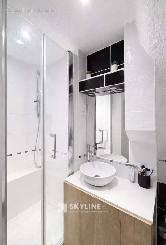 Appartement à MARSEILLE-2E