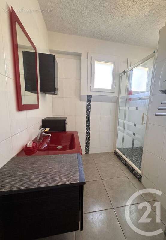 Appartement à BORMES-LES-MIMOSAS