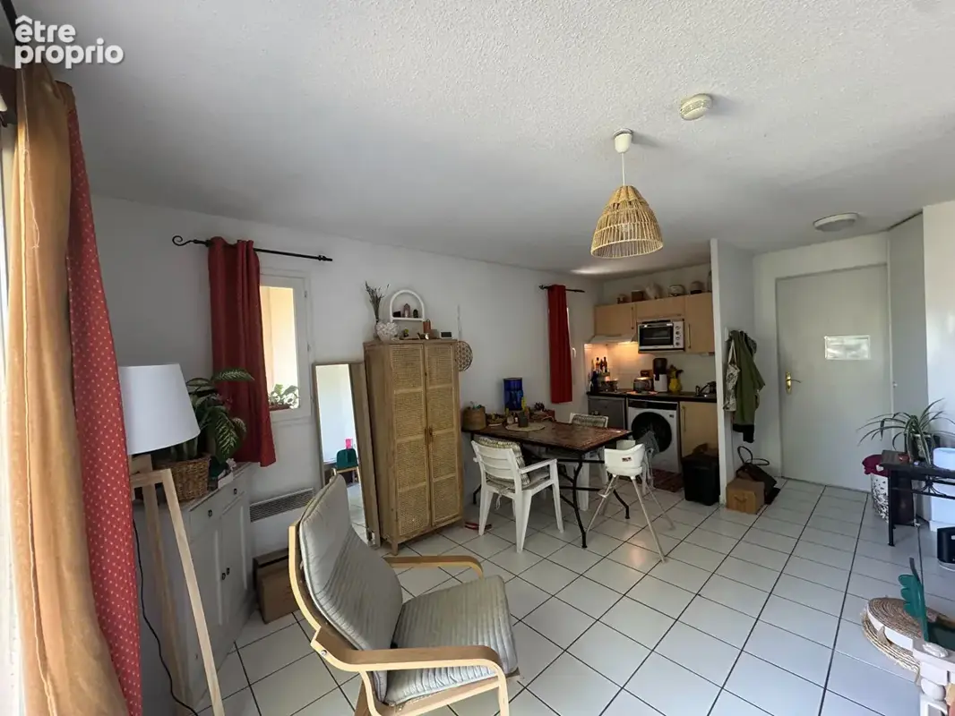 Jolie petite maison T3 de plain pied déjà louée avec terrasse et parking - photo 2