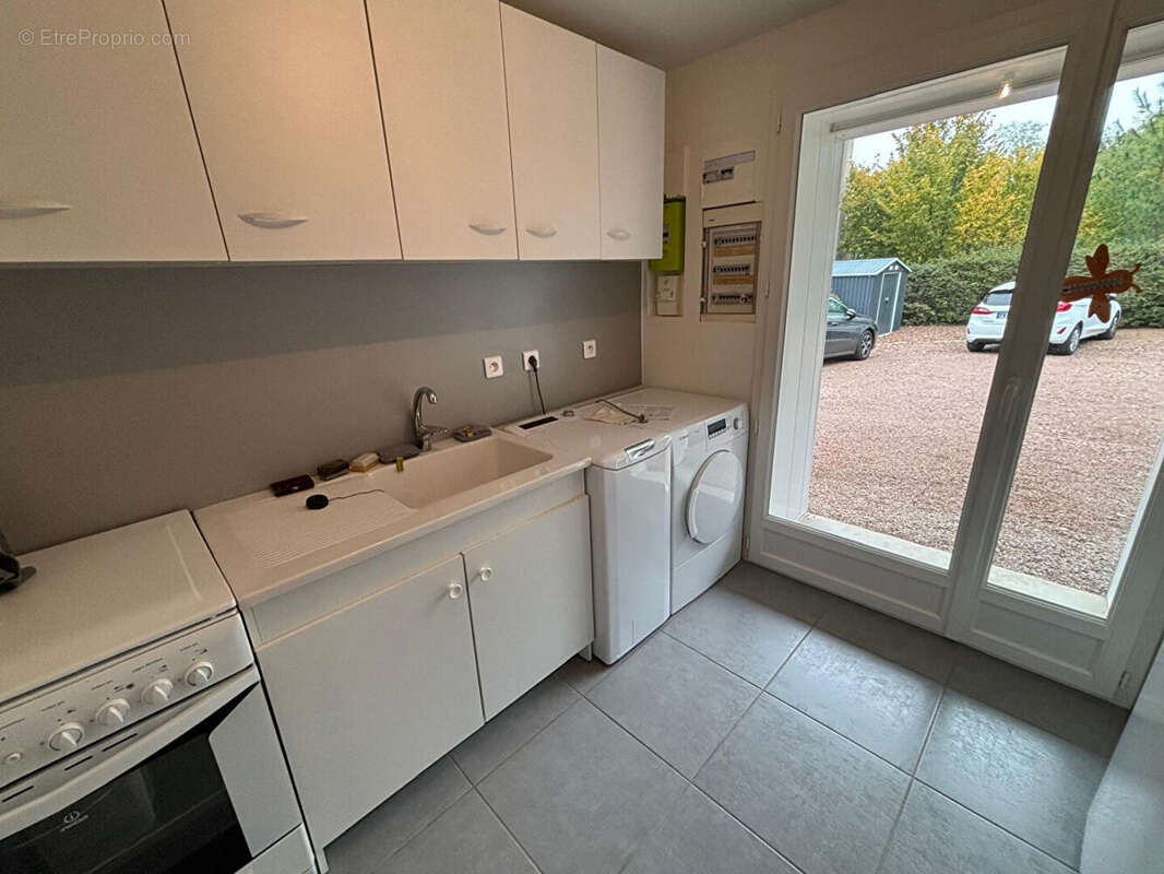 Maison à SAINT-ALBAN-LES-EAUX