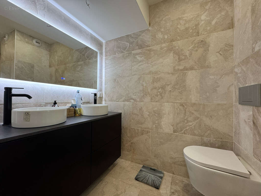 Appartement à MARSEILLE-14E