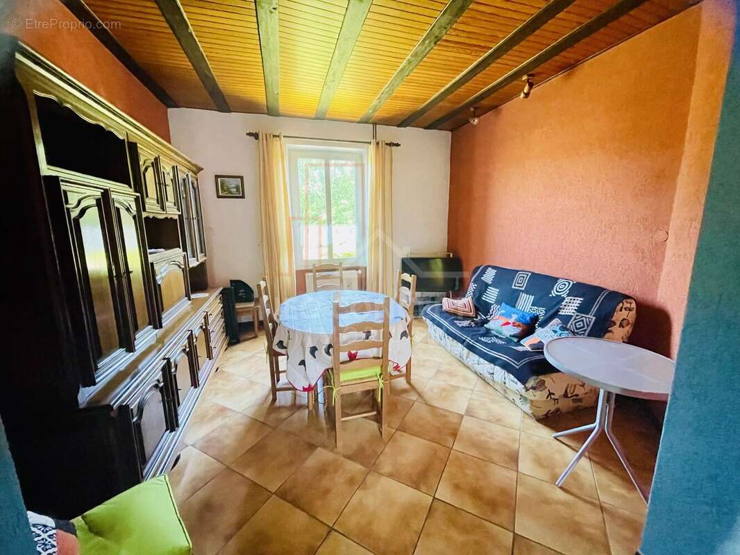 Maison à PREUSCHDORF