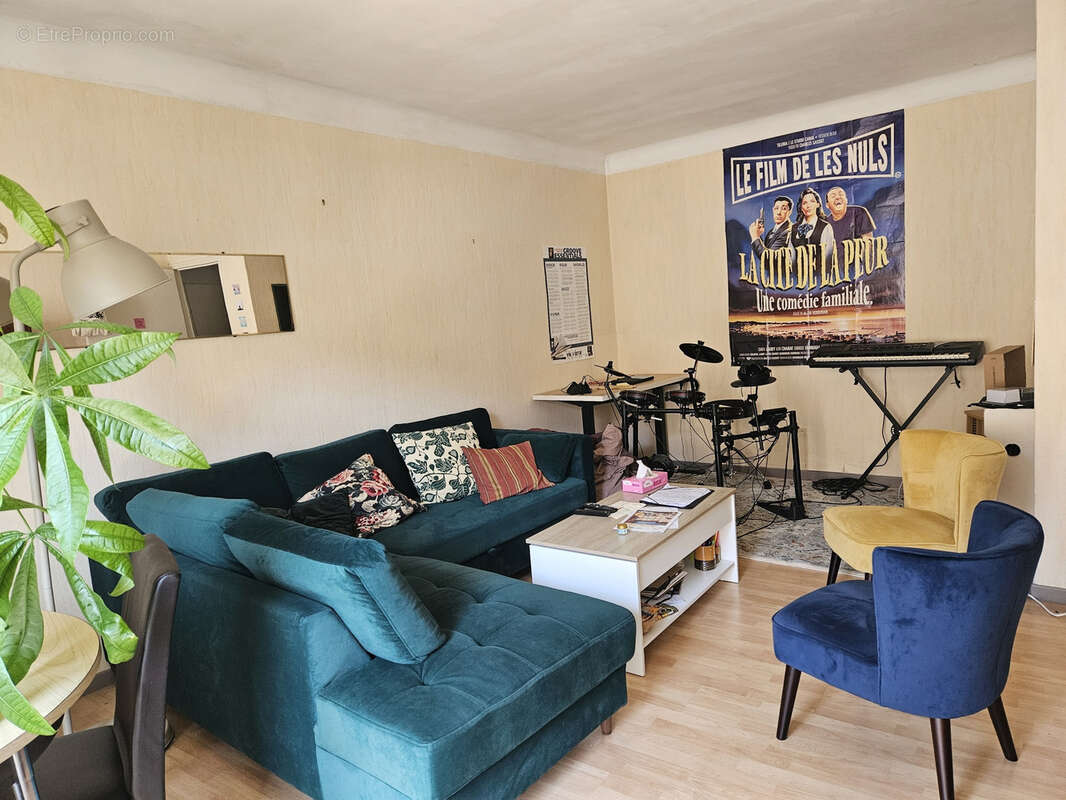 Appartement 69 m² à Orange  - photo 3