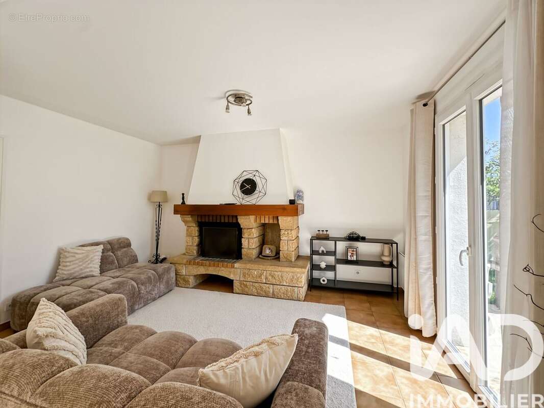 Photo 3 - Maison à BALLAINVILLIERS
