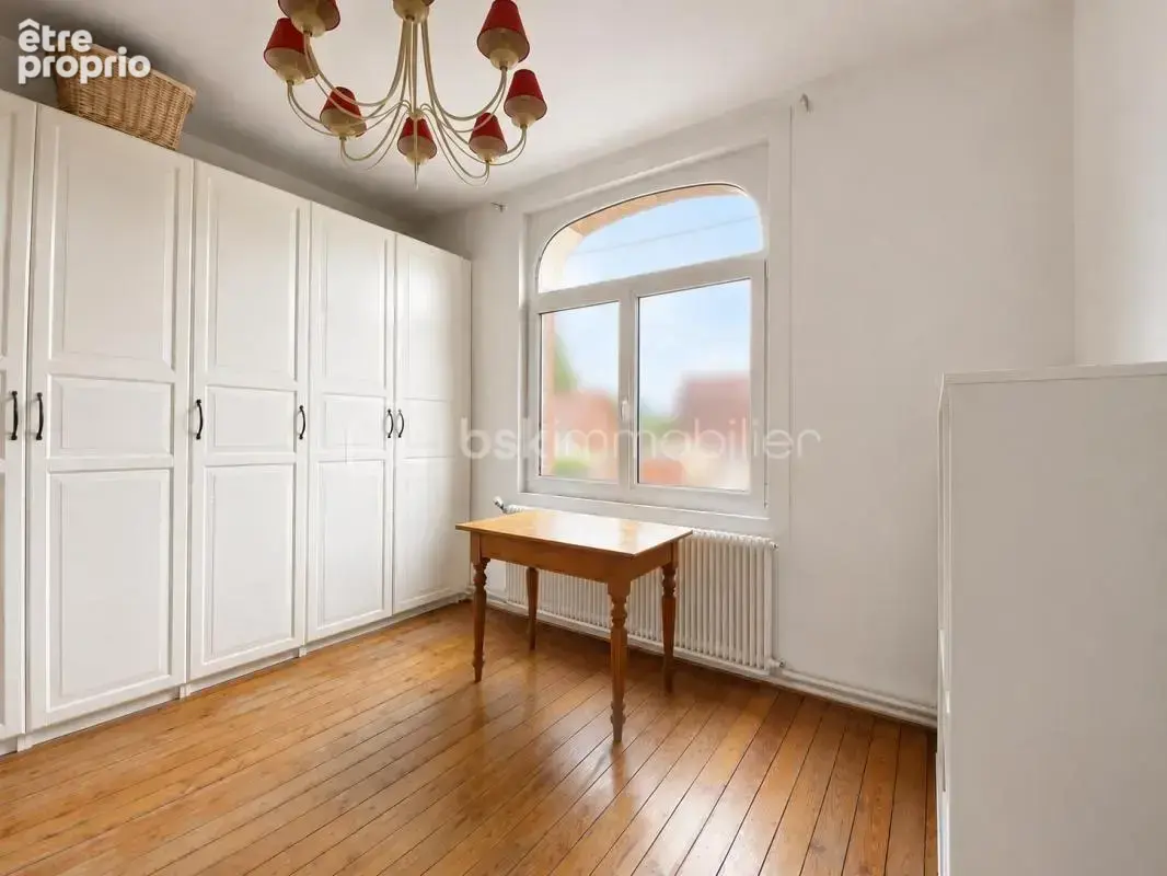 Maison de caractère des années 1930 – beaux volumes, terrain arboré 2765m² - photo 6