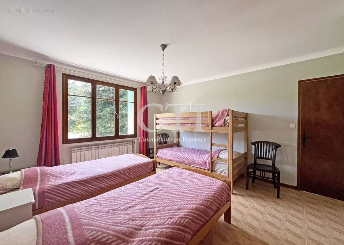 Maison à VAISON-LA-ROMAINE