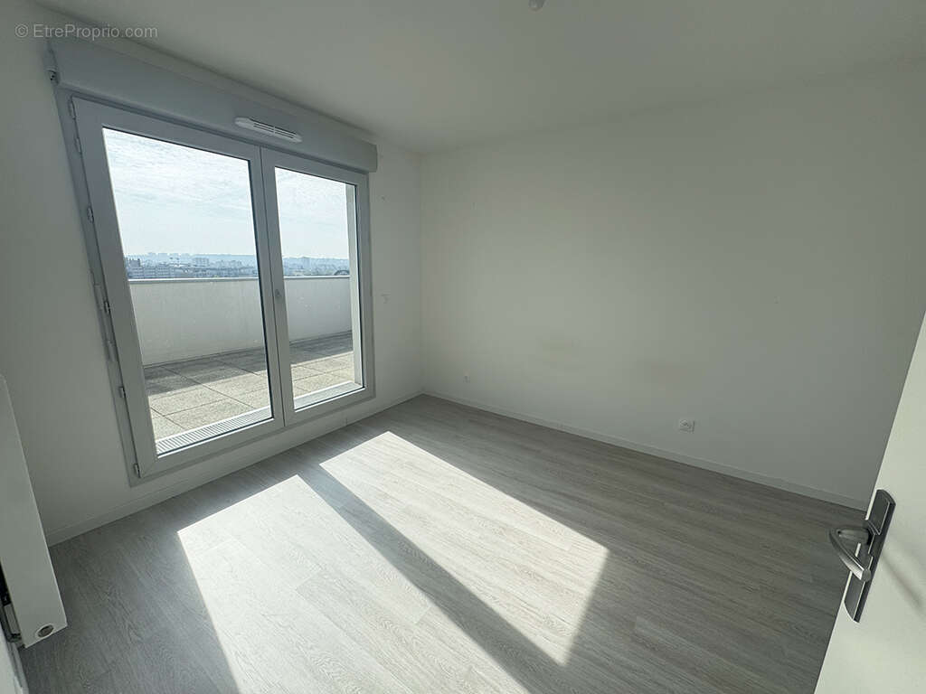 Appartement à JUVISY-SUR-ORGE