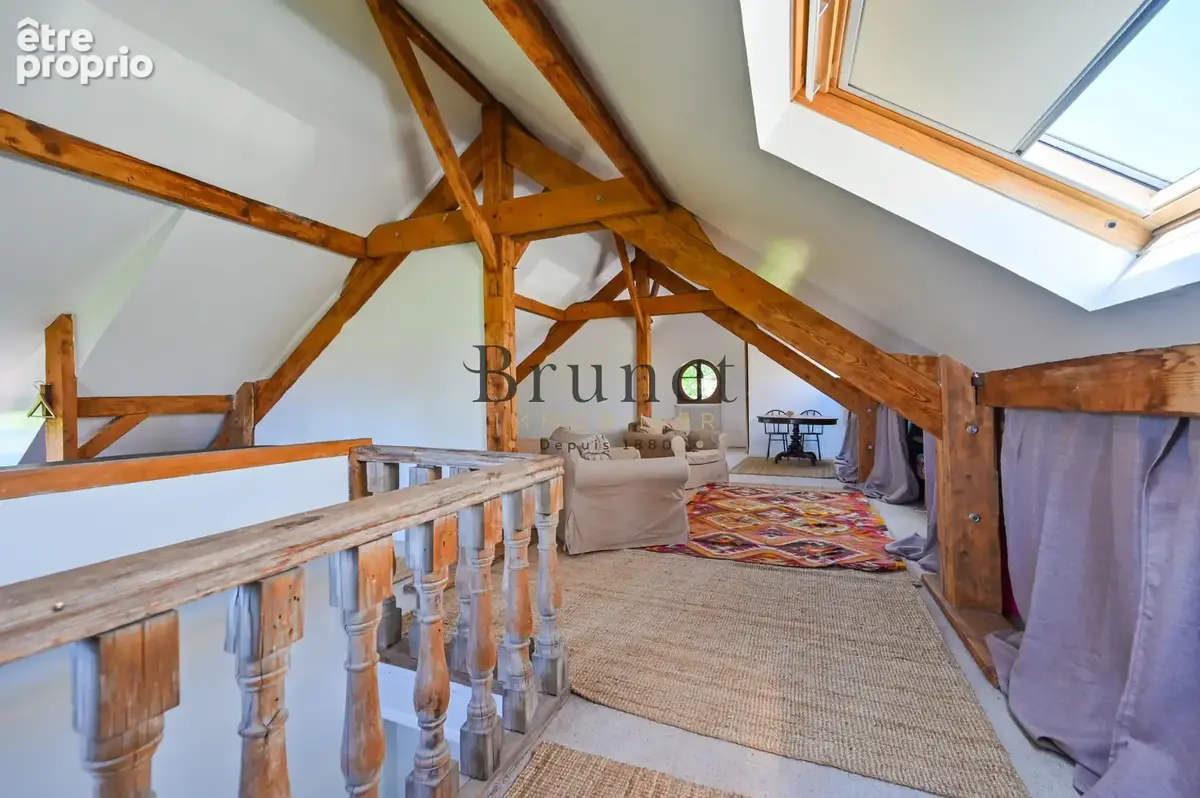Propriete d'exception - la varenne saint hilaire - photo 12