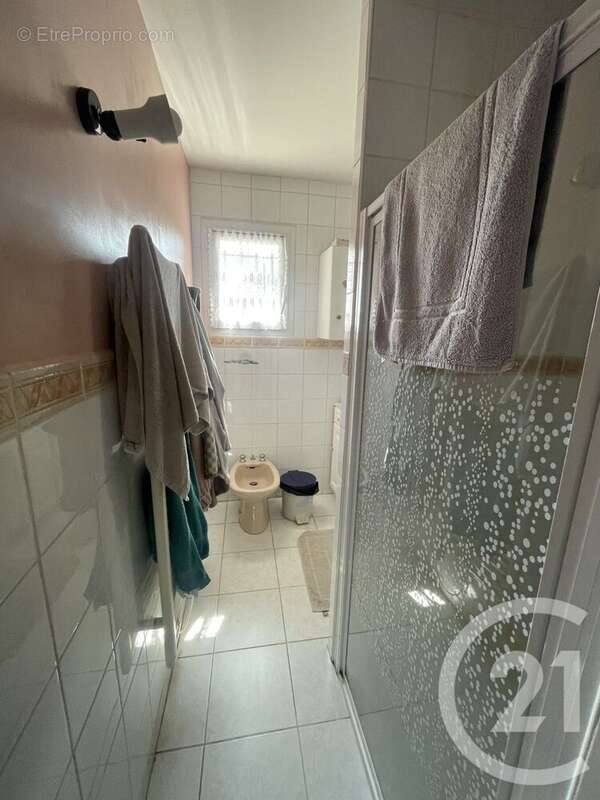 Maison à SAINT-SEURIN-SUR-L&#039;ISLE