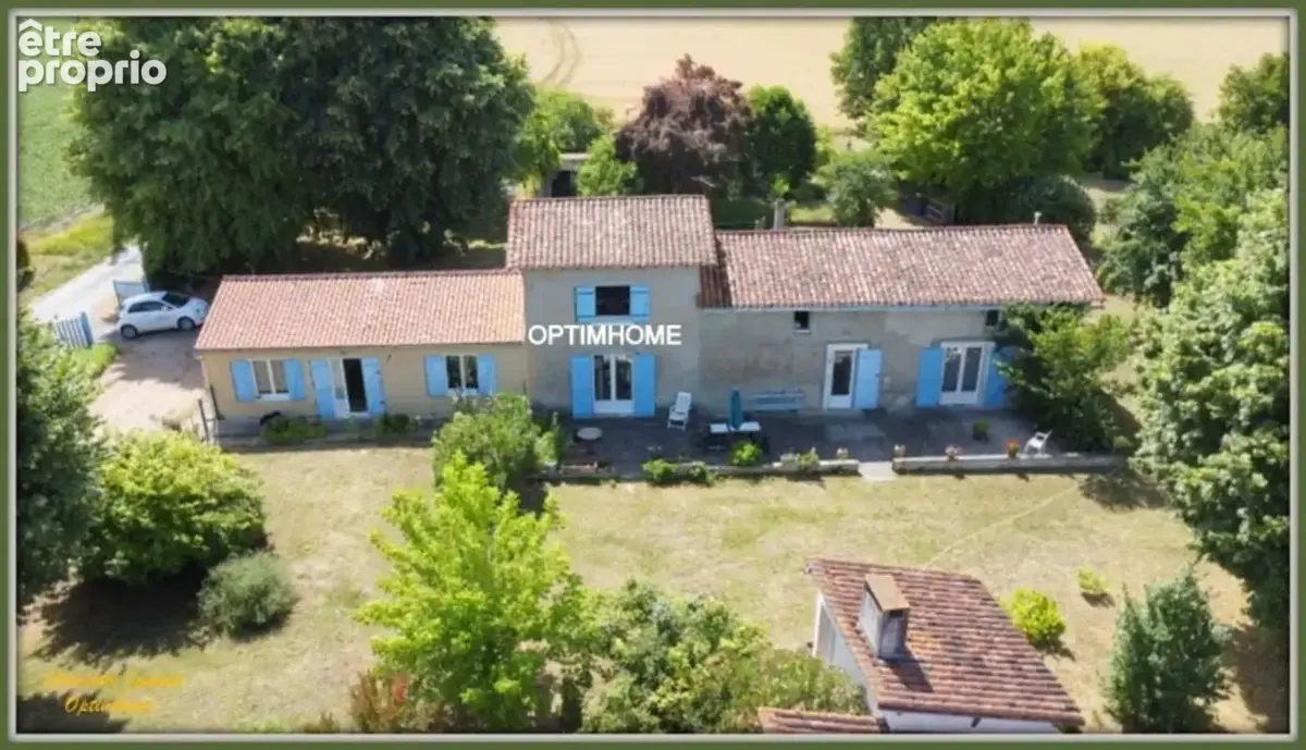 Maison à AUBETERRE-SUR-DRONNE