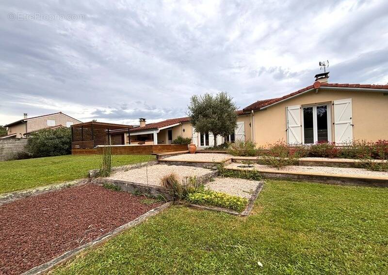 Maison à BARBAZAN-DEBAT