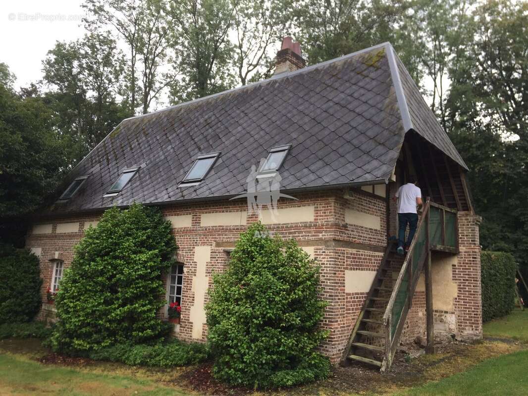 1145 m² à Bourg-Achard  - photo 152