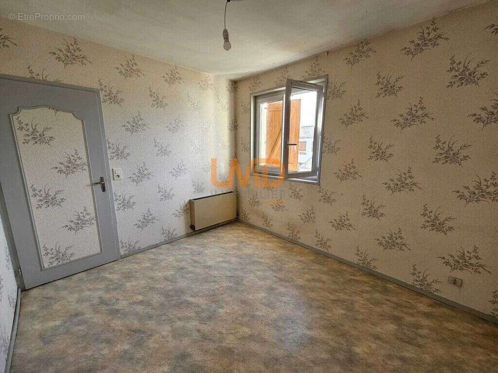 Maison à LA CHAPELLE-SUR-ERDRE