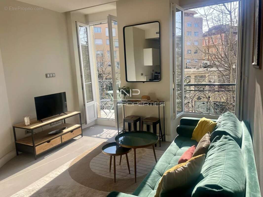 Appartement à NICE