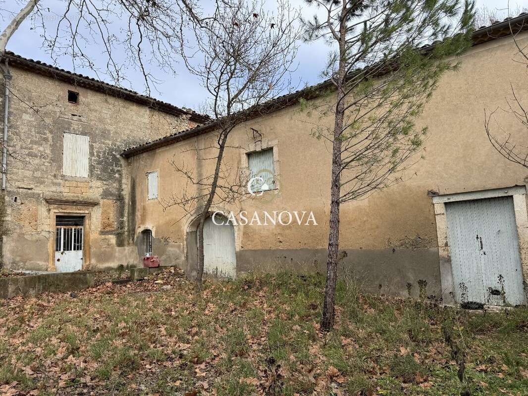 Maison à JONQUIERES