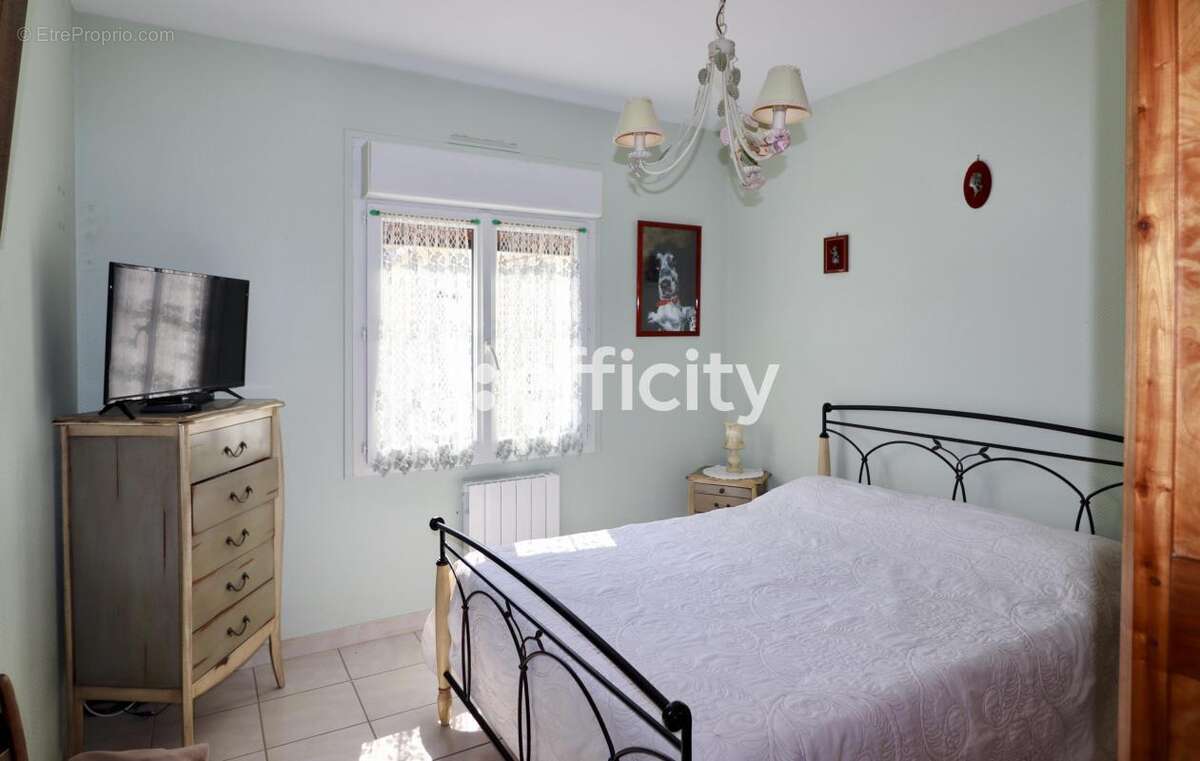 Maison à MESCHERS-SUR-GIRONDE