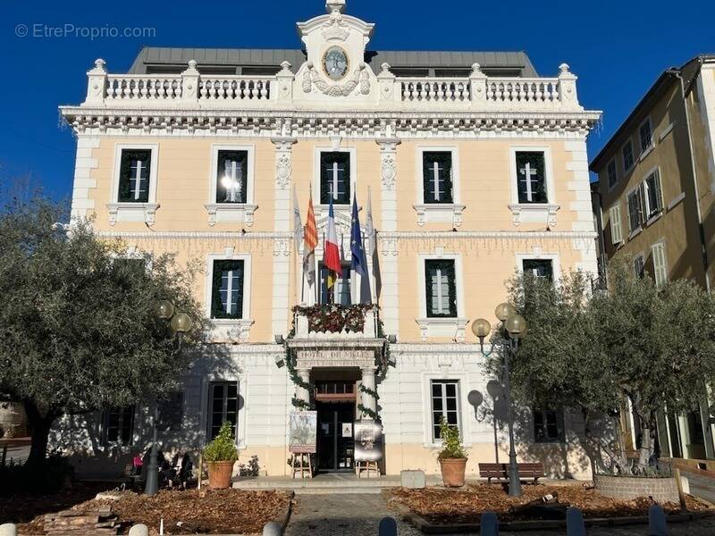 Appartement à OLLIOULES