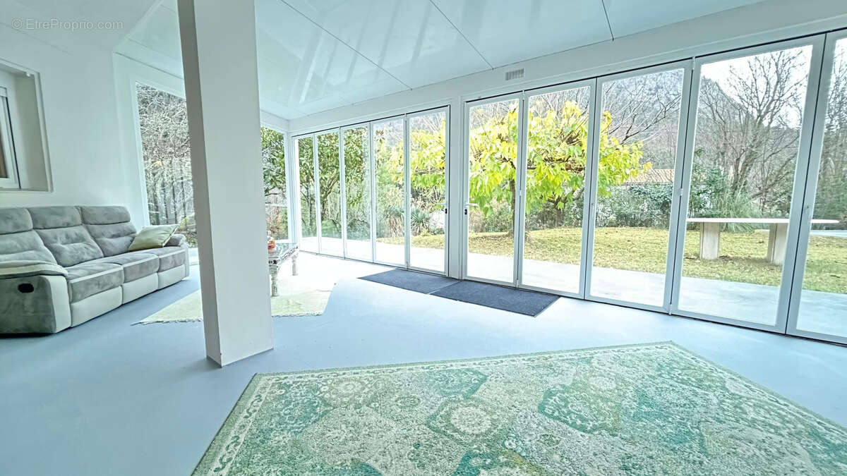 Maison à PUILAURENS