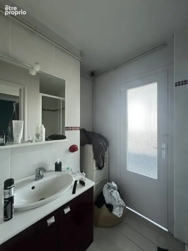 Appartement T3 proche centre ville - photo 5