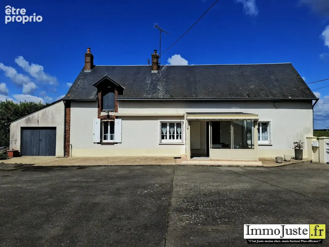 Maison à YEVRES