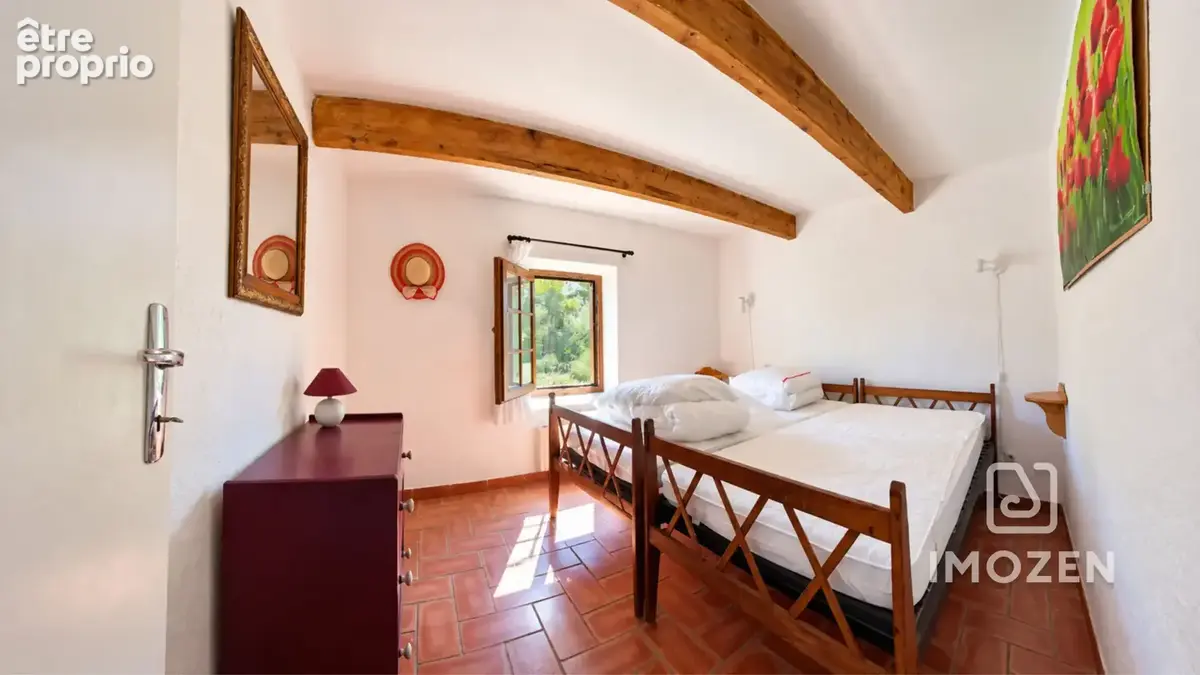 Maison de campagne T4 de 90m2 sur 34675m2 - photo 9