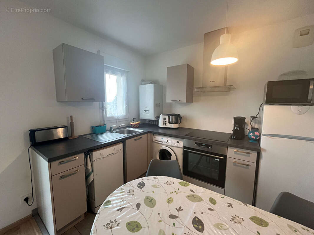 Appartement à LA CHAPELLE-SAINT-MESMIN