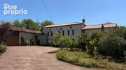 Maison à COURCOME